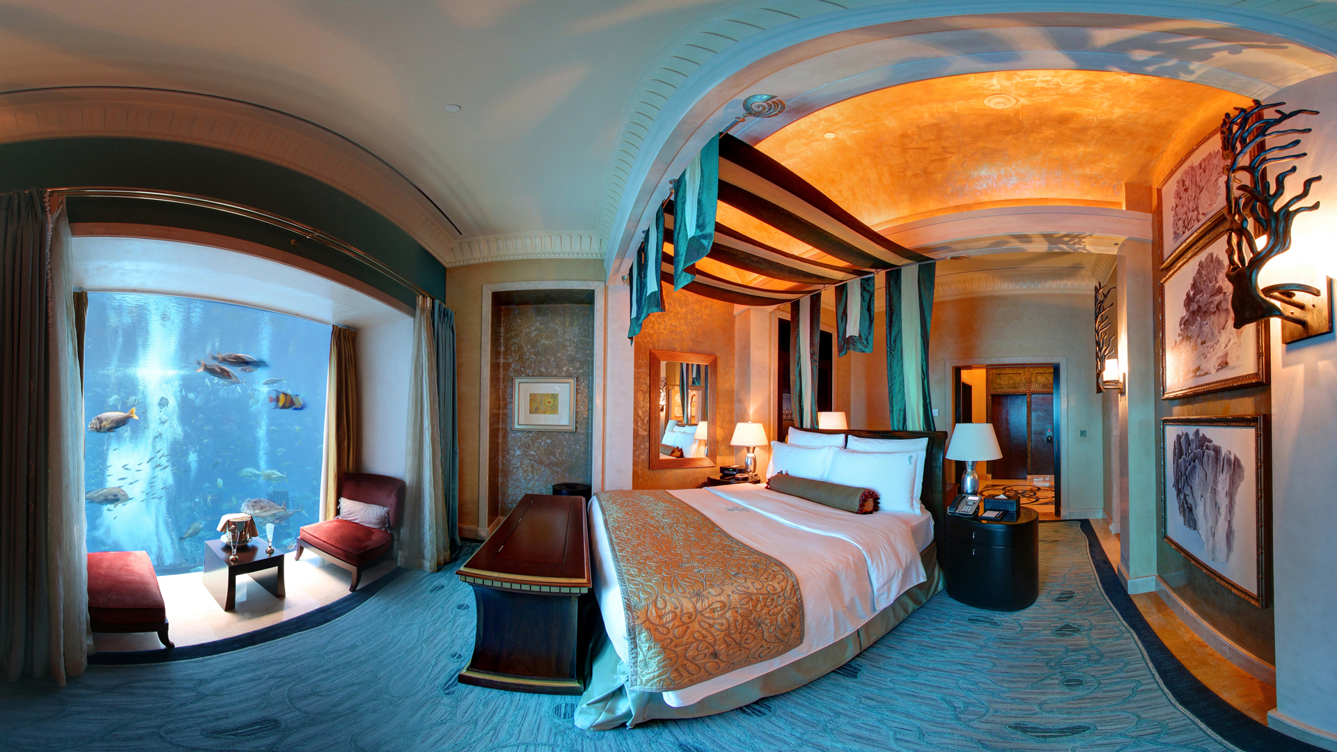 Underwater-Suite-at-Atlantis-The-Palm